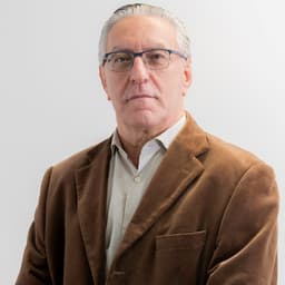 Foto do professor Gerson Kiste
