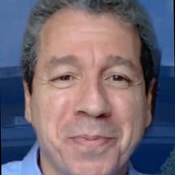 Foto do professor Jaime Sichman